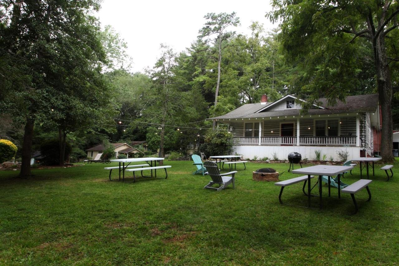 The Pines Cottages Woodfin Exterior foto
