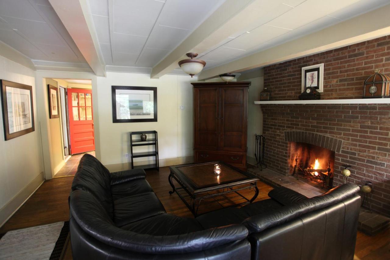 The Pines Cottages Woodfin Exterior foto
